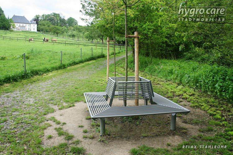 hygrocare-Themenwelt-Sitzgruppen-Baumbaenke-04